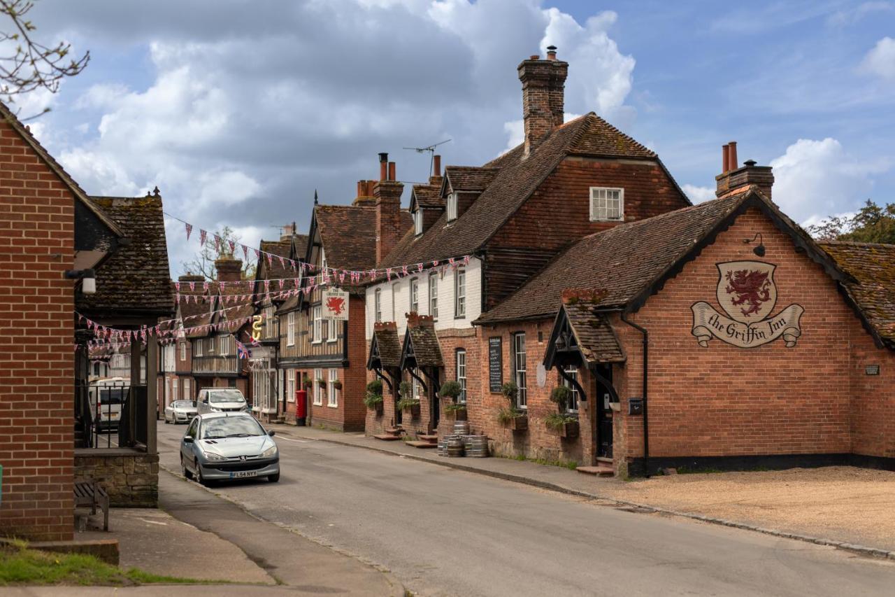 The Griffin Inn Fletching Exterior photo